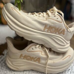 HOKA Women’s Vanilla Birch